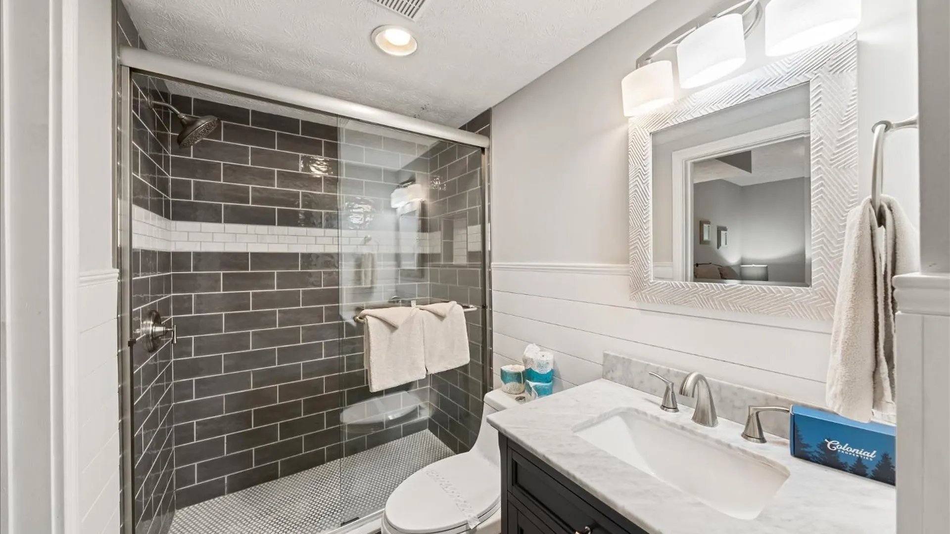 Holiday home Luxurious 1br 5 Min To Pkwy
