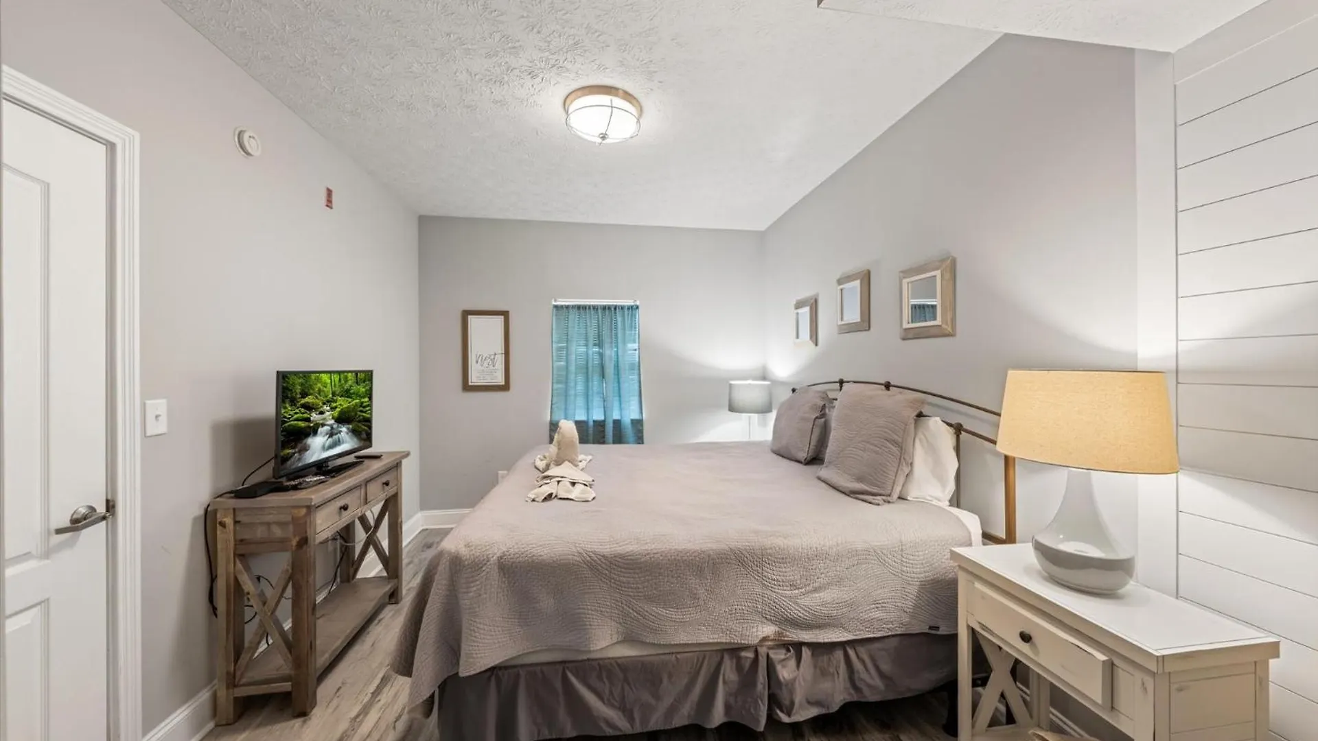 Luxurious 1br 5 Min To Pkwy * Pigeon Forge