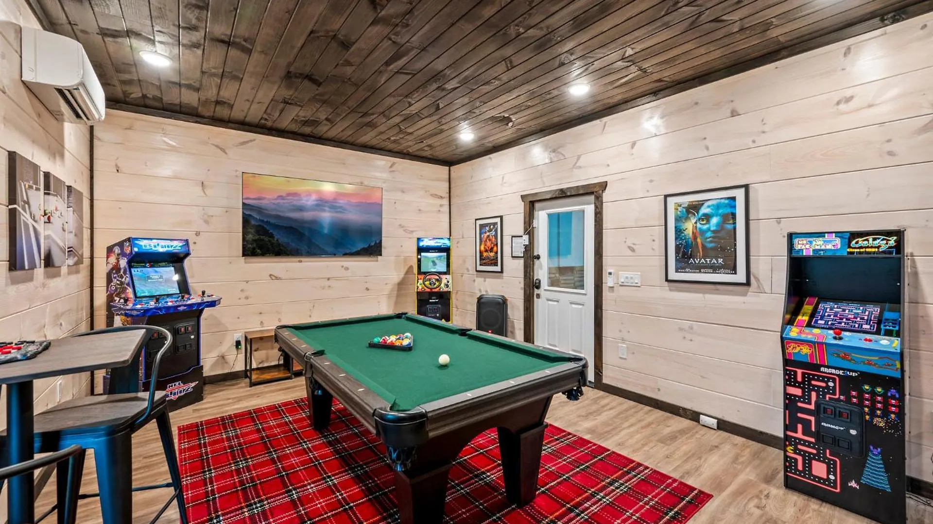 Magnolia Pool Holiday home
