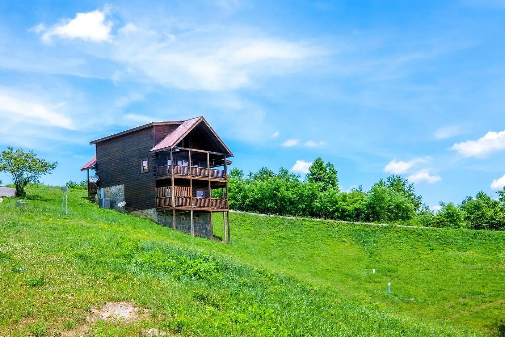 Modern And Spacious 3br Hot Tub Views Free Attraction Tickets Pigeon Forge