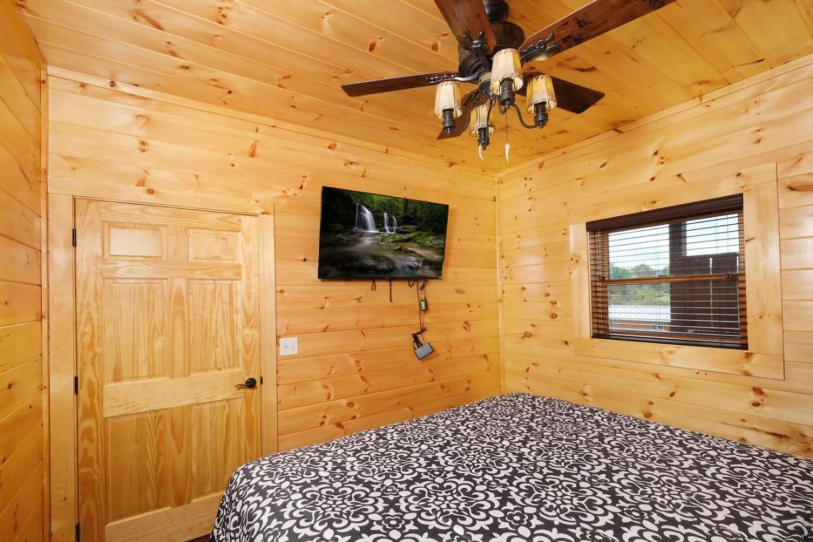 Holiday home Modern And Spacious 3br Hot Tub Views Free Attraction Tickets *