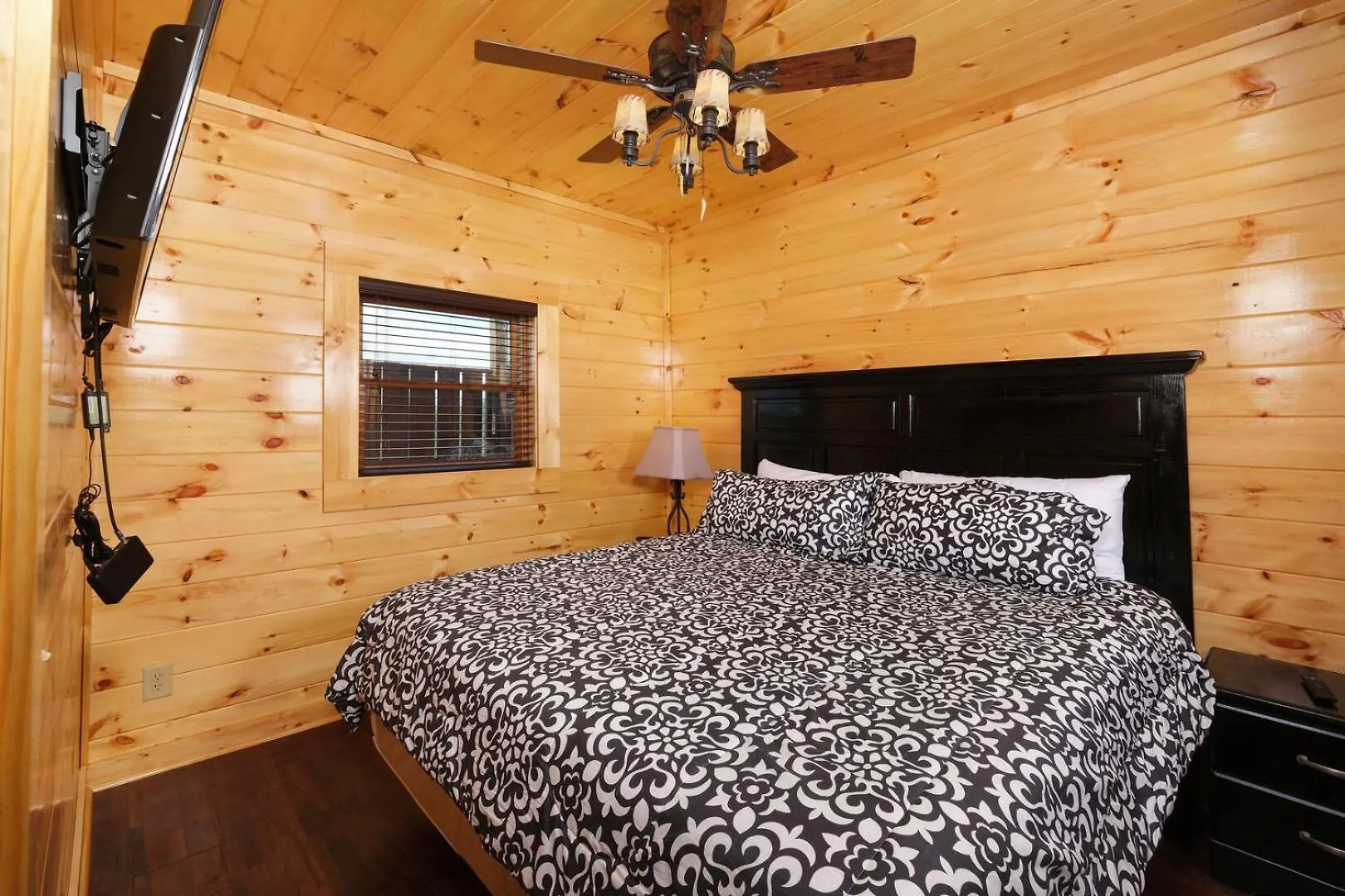 Holiday home Modern And Spacious 3br Hot Tub Views Free Attraction Tickets *