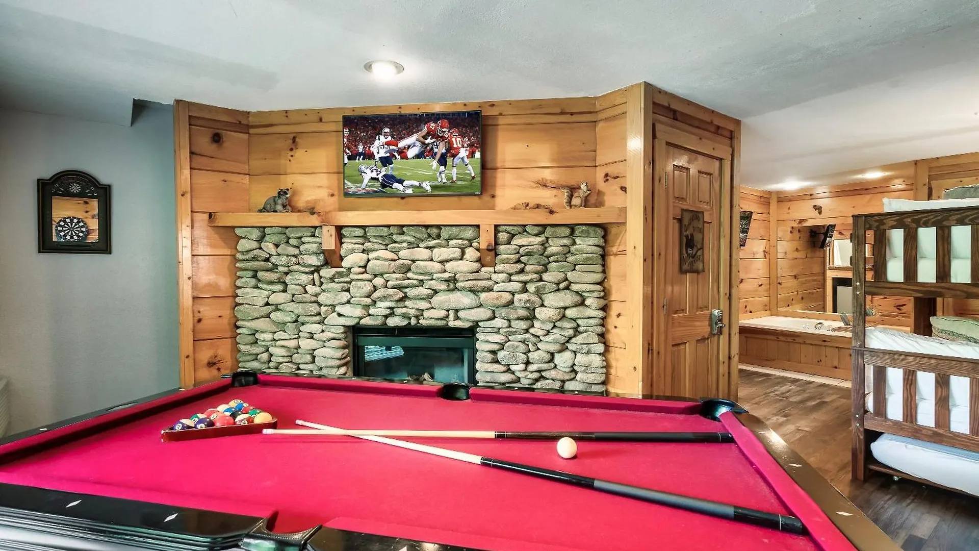 Holiday home Pet Friendly 2br Just 5 Min To Pkwy! Free Attraction Tickets