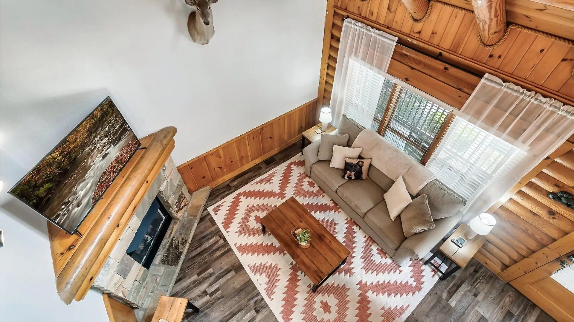 Pet Friendly 2br Just 5 Min To Pkwy! Free Attraction Tickets *