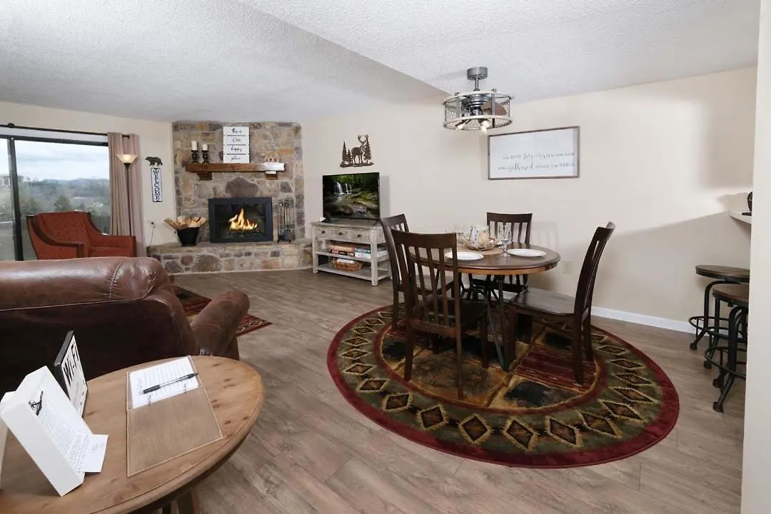 Stunning 2br Only 5 Min To Pkwy! Free Attraction Tickets Holiday home *