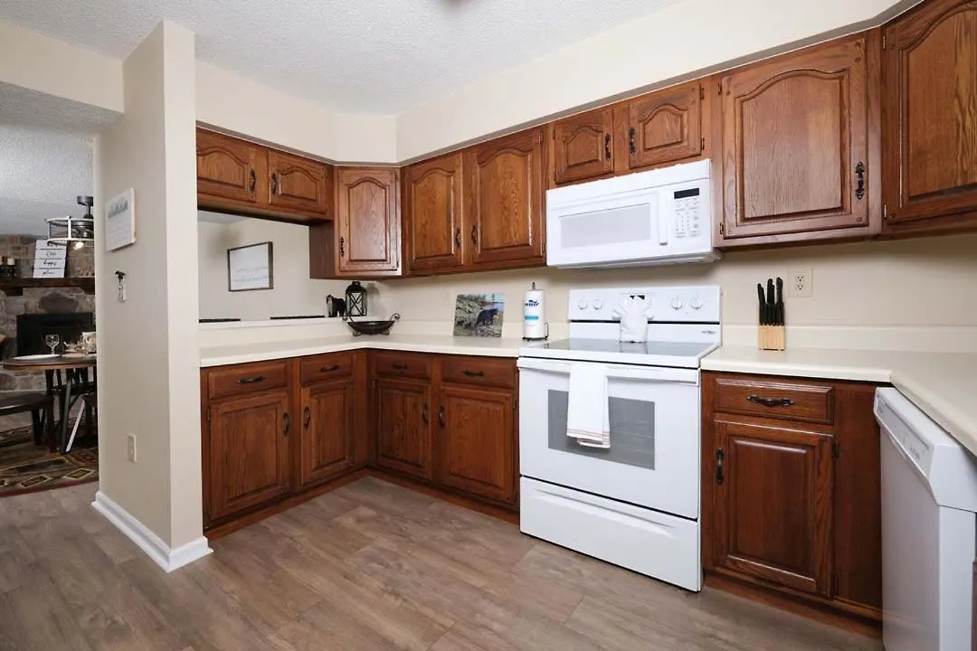 Stunning 2br Only 5 Min To Pkwy! Free Attraction Tickets *