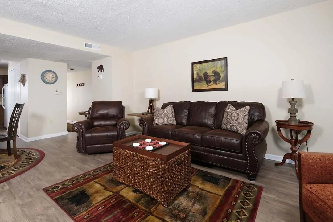 Holiday home Stunning 2br Only 5 Min To Pkwy! Free Attraction Tickets