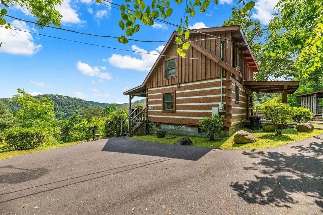 Black Bear'S Den By Colonial Properties Holiday home Pigeon Forge