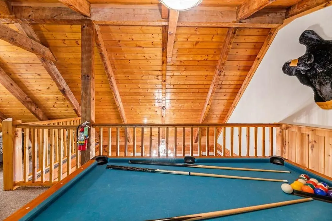 Black Bear'S Den By Colonial Properties Pigeon Forge