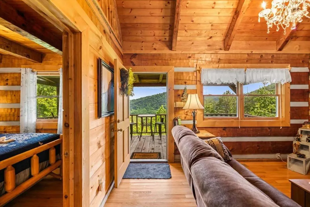 Black Bear'S Den By Colonial Properties *