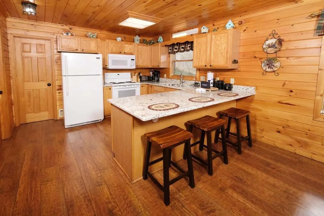 Holiday home Beauty And The Bear By Colonial Properties *