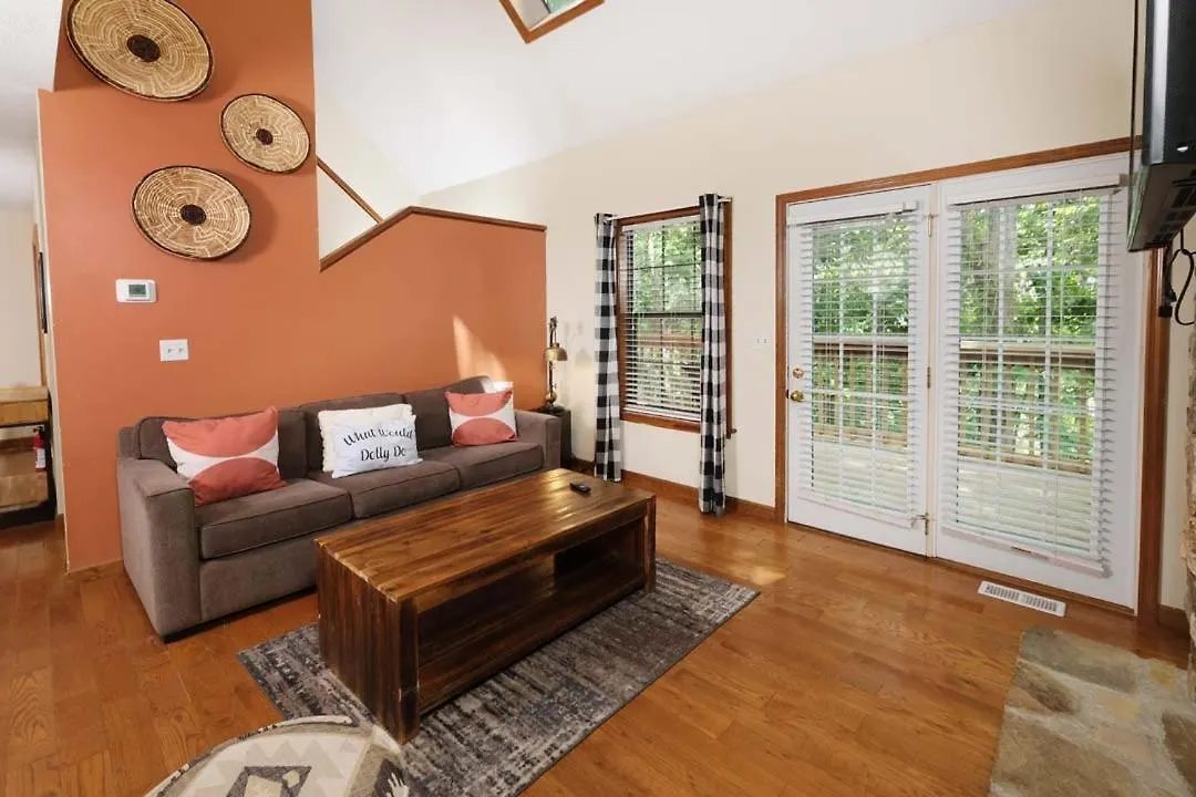 Pet Friendly 2br Just 10 Min To Pkwy! Free Attraction Tickets Pigeon Forge