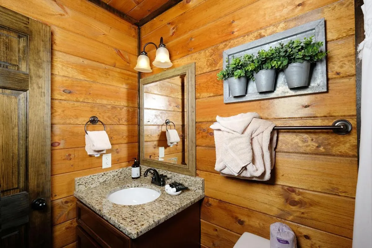Relaxing 2br Just 5 Min To Parkway! Free Attraction Tickets Holiday home *