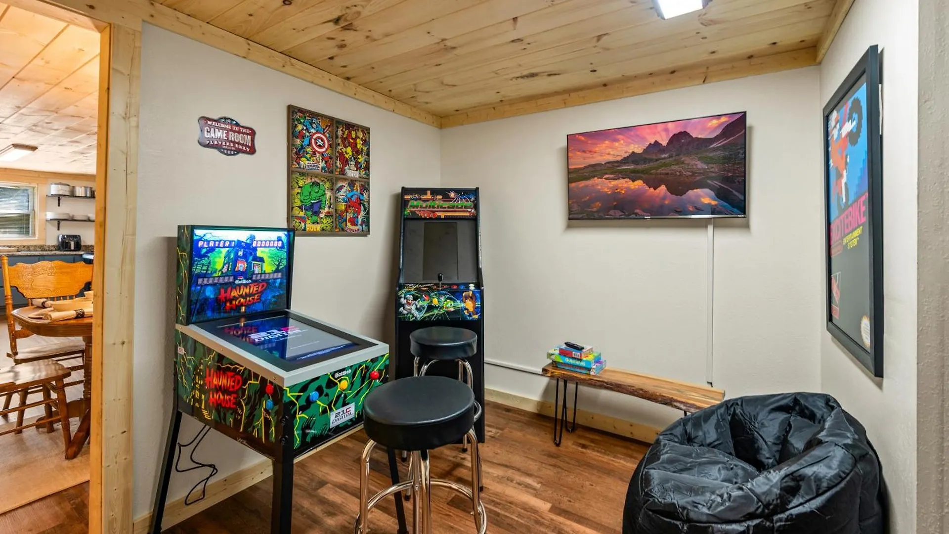 Location, Hot Tub, Theater, Grill, Ez Roads *