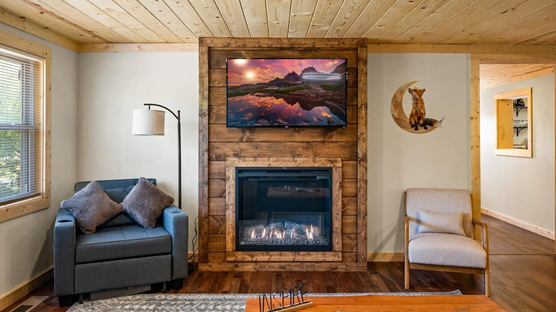 Location, Hot Tub, Theater, Grill, Ez Roads *