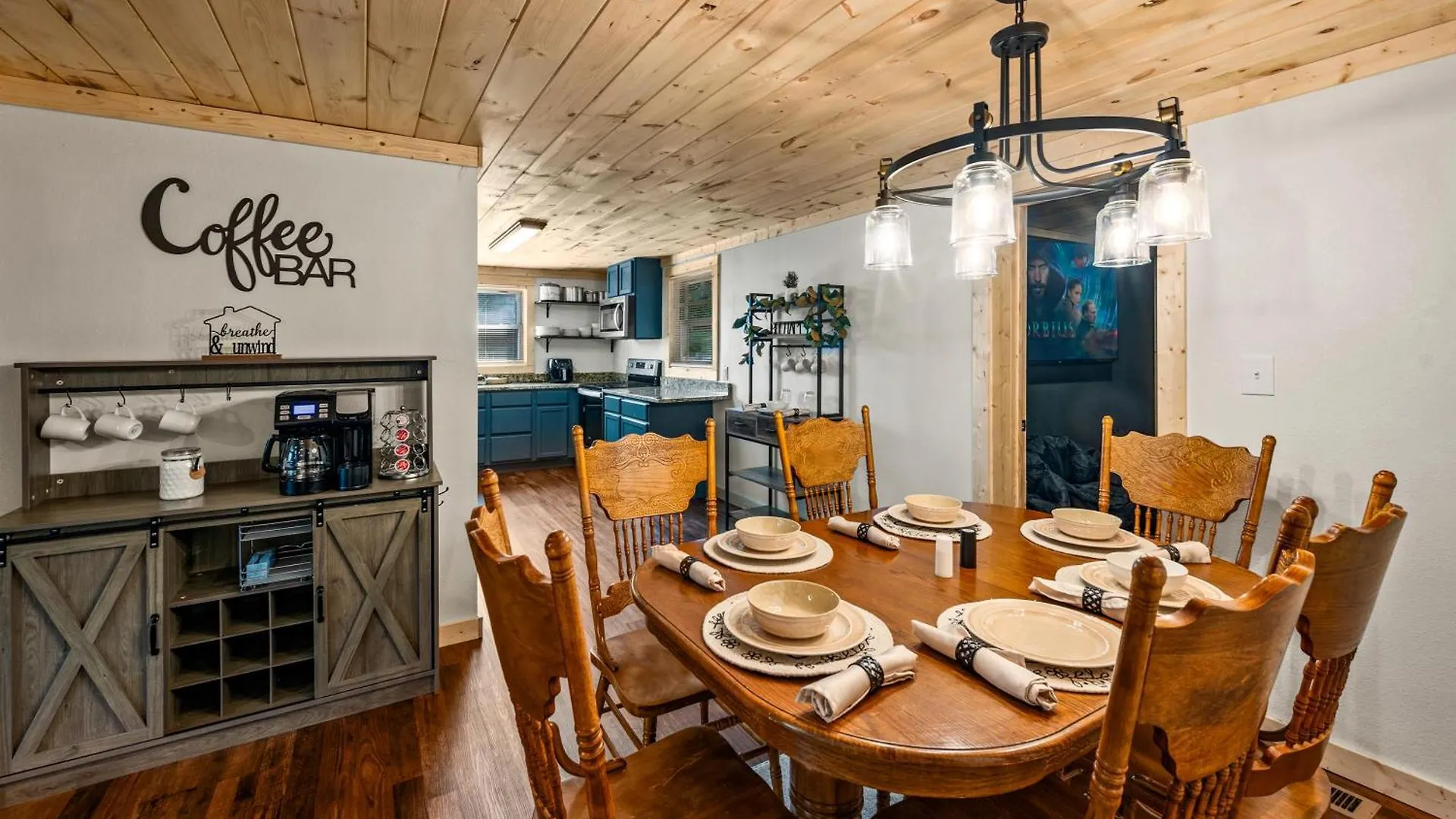 Location, Hot Tub, Theater, Grill, Ez Roads Pigeon Forge