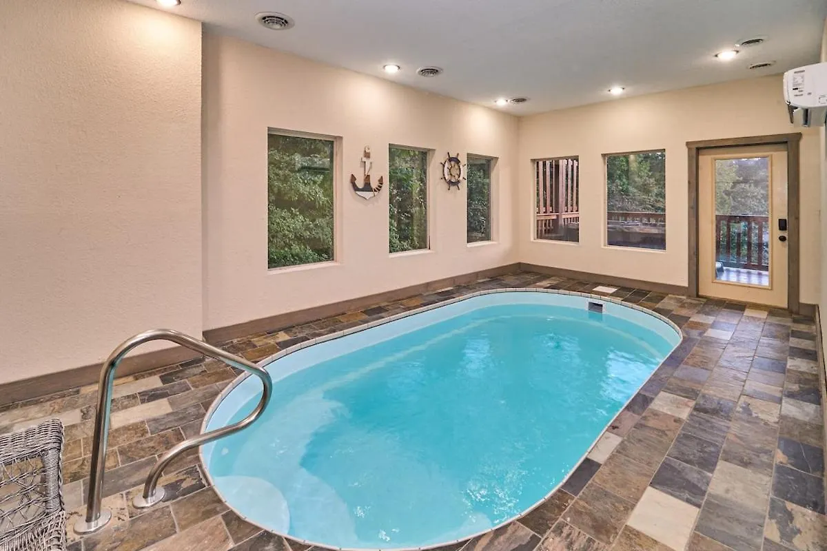 In & Out Pool, Near Dollywood, Game Room, Luxury *