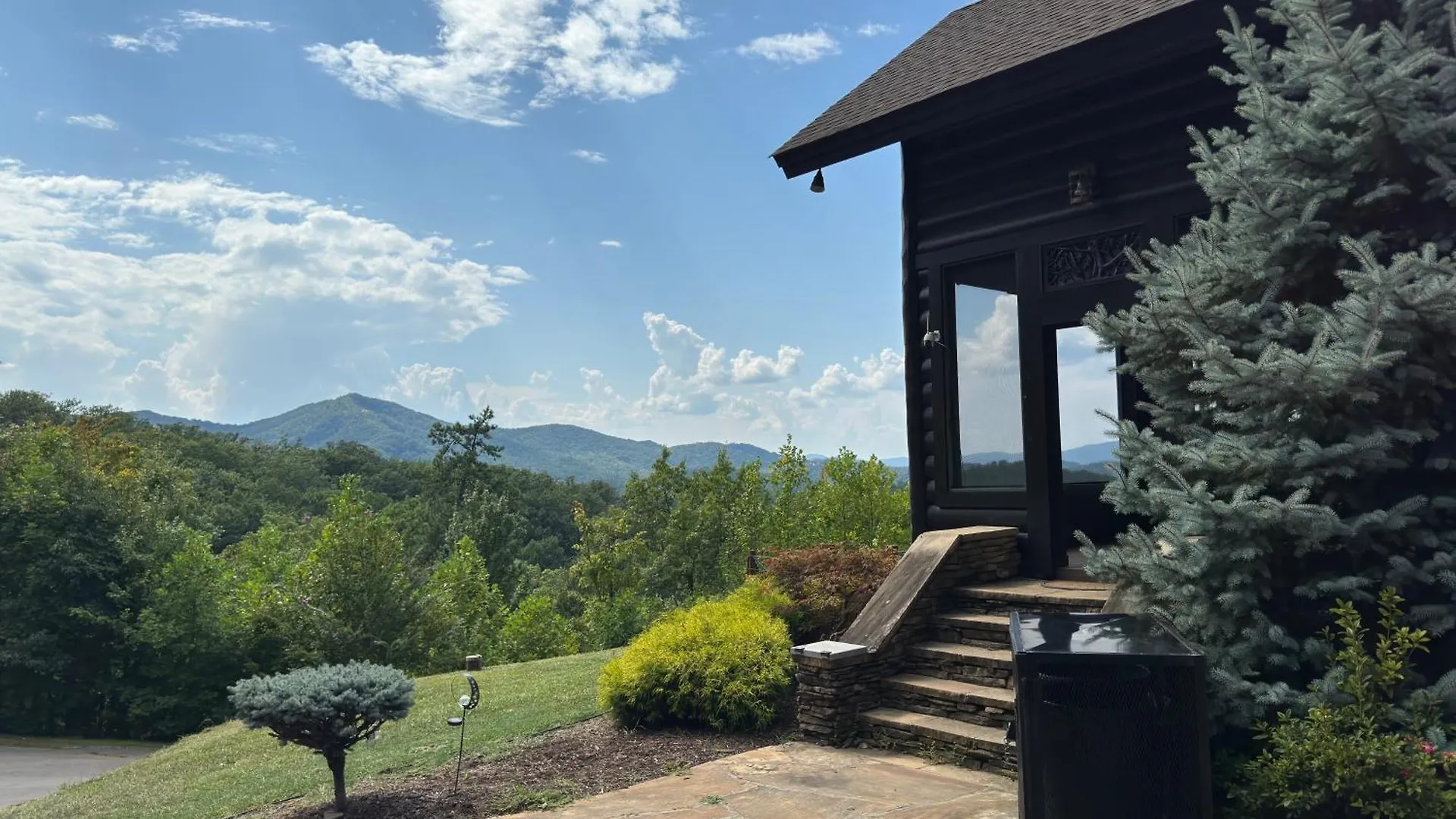 Smoky - Glowing Twilight Holiday home Pigeon Forge