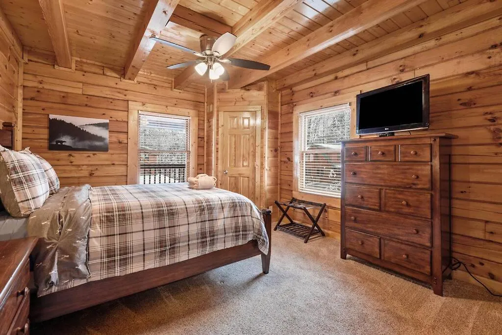 Holiday home Bearly Behavin Pigeon Forge