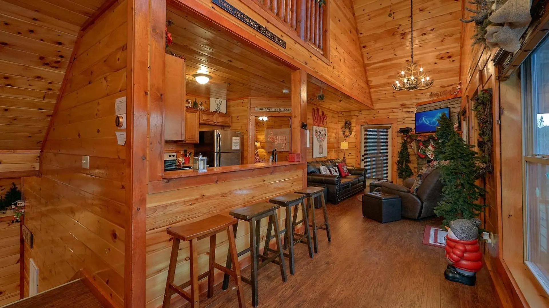 Reindeer Bay * Pigeon Forge