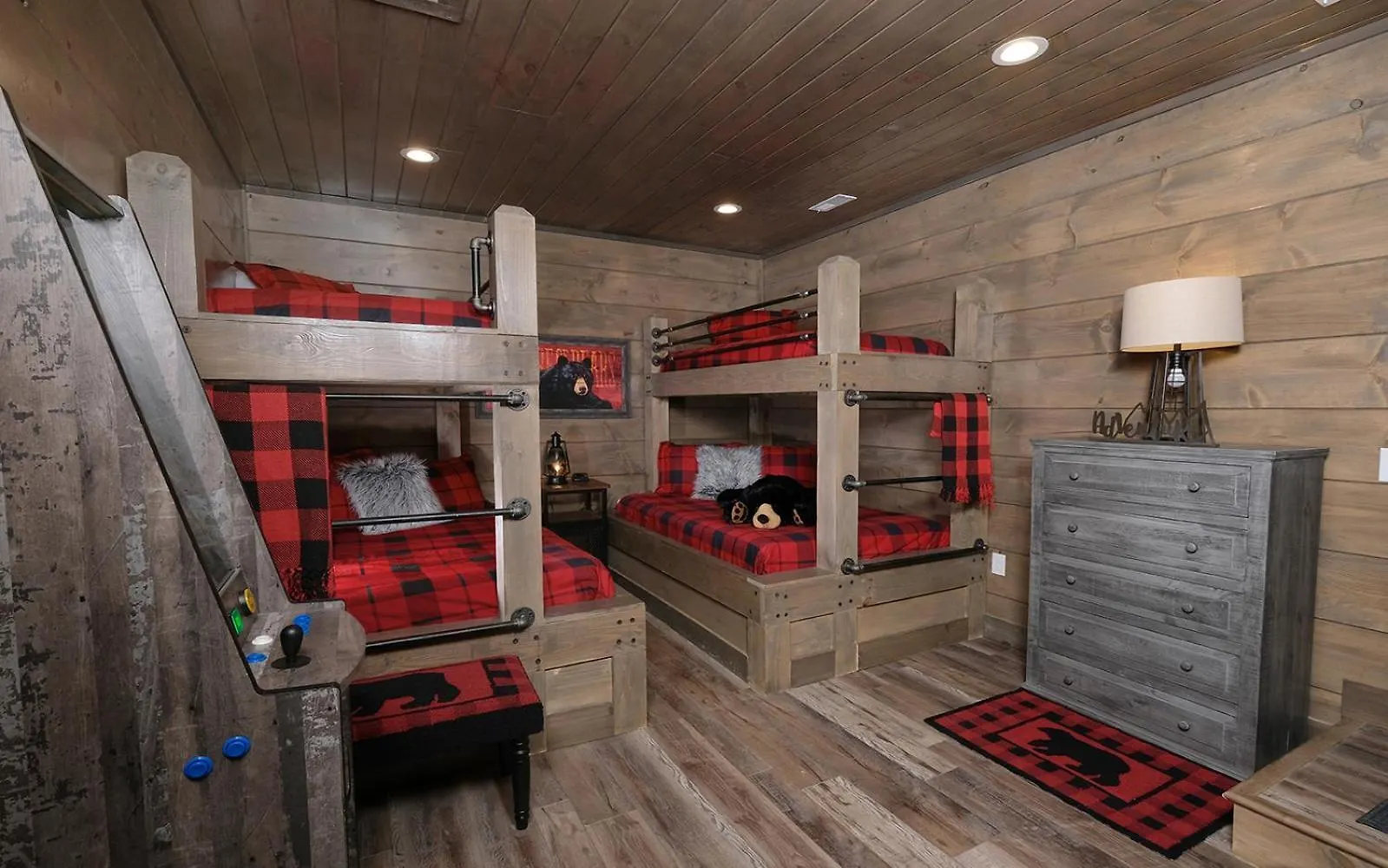Cavern Cascades Villa *