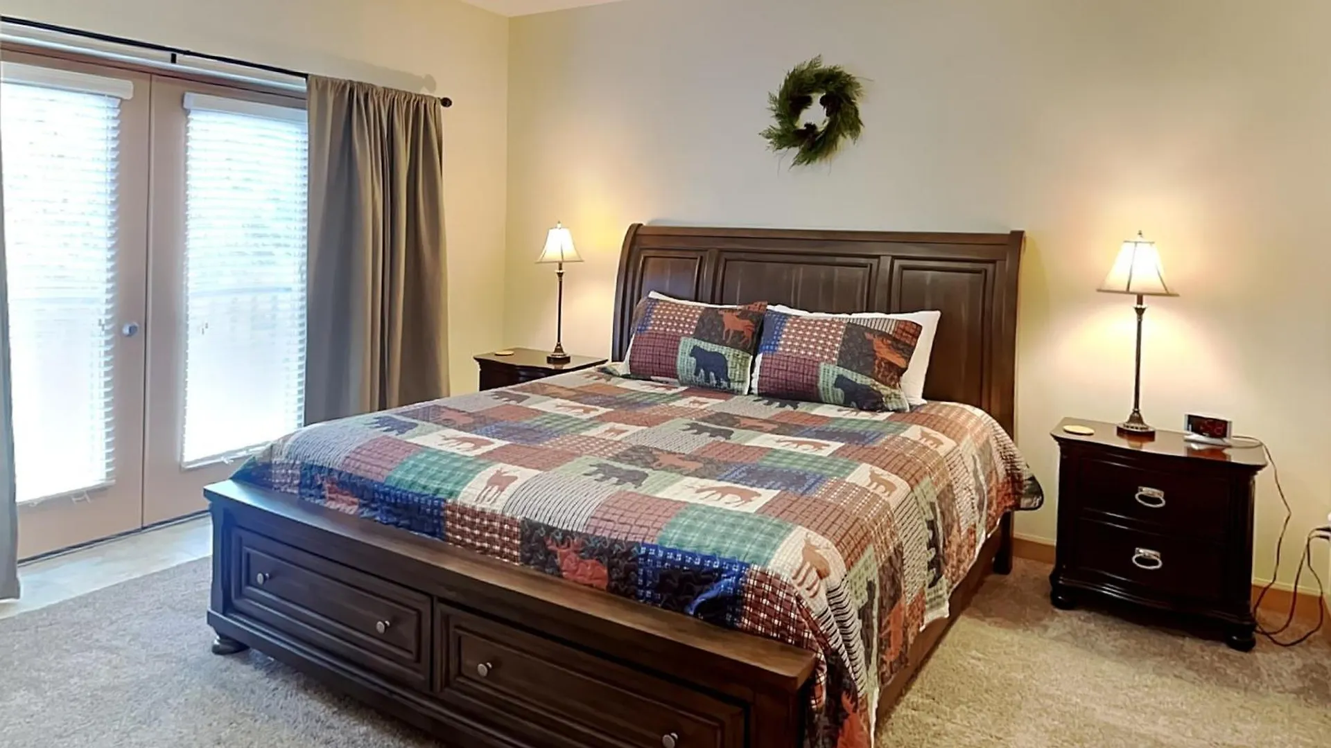 Hi-bear-nate Mountain View 5303 Pigeon Forge
