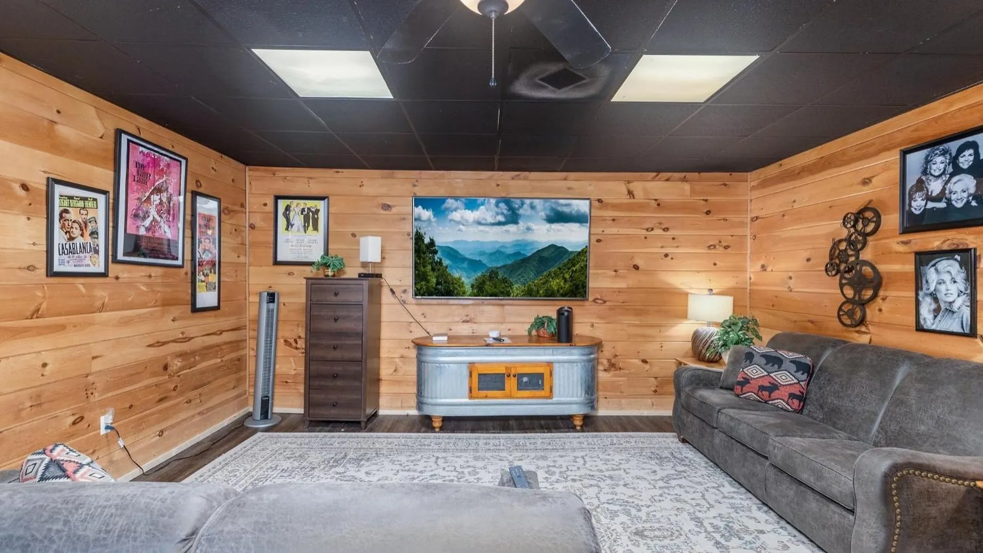 Er101 - Heavenly Hideaway Great Location - Close To Town!