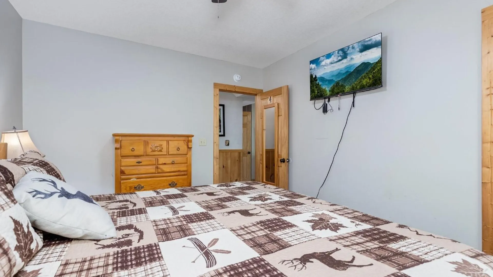 Holiday home Er101 - Heavenly Hideaway Great Location - Close To Town!