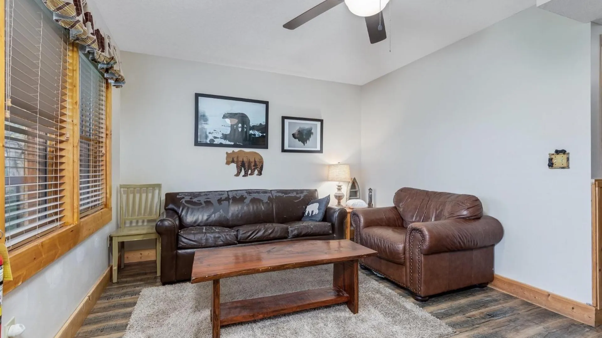 Er101 - Heavenly Hideaway Great Location - Close To Town! *