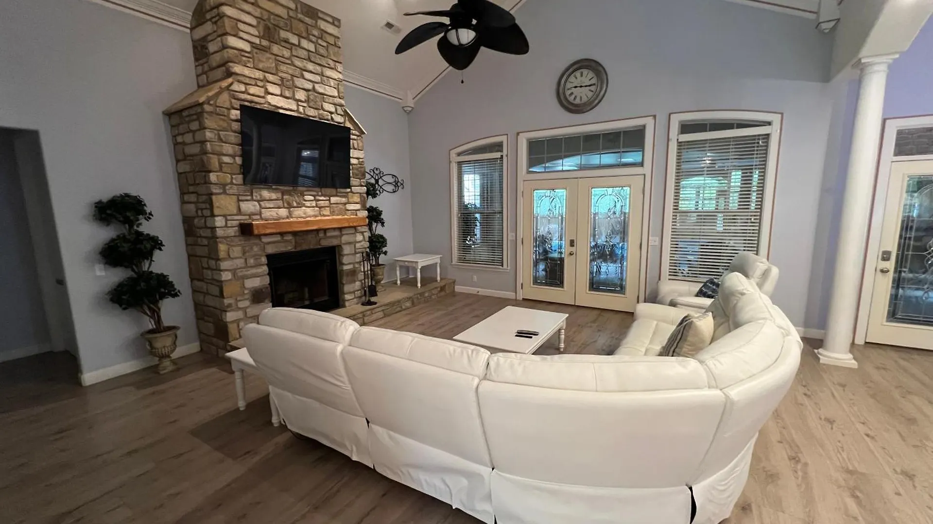Escape To The Estate At Mill Creek Luxury 5bed With Private Pool Hot Tub Game Fire Pit *