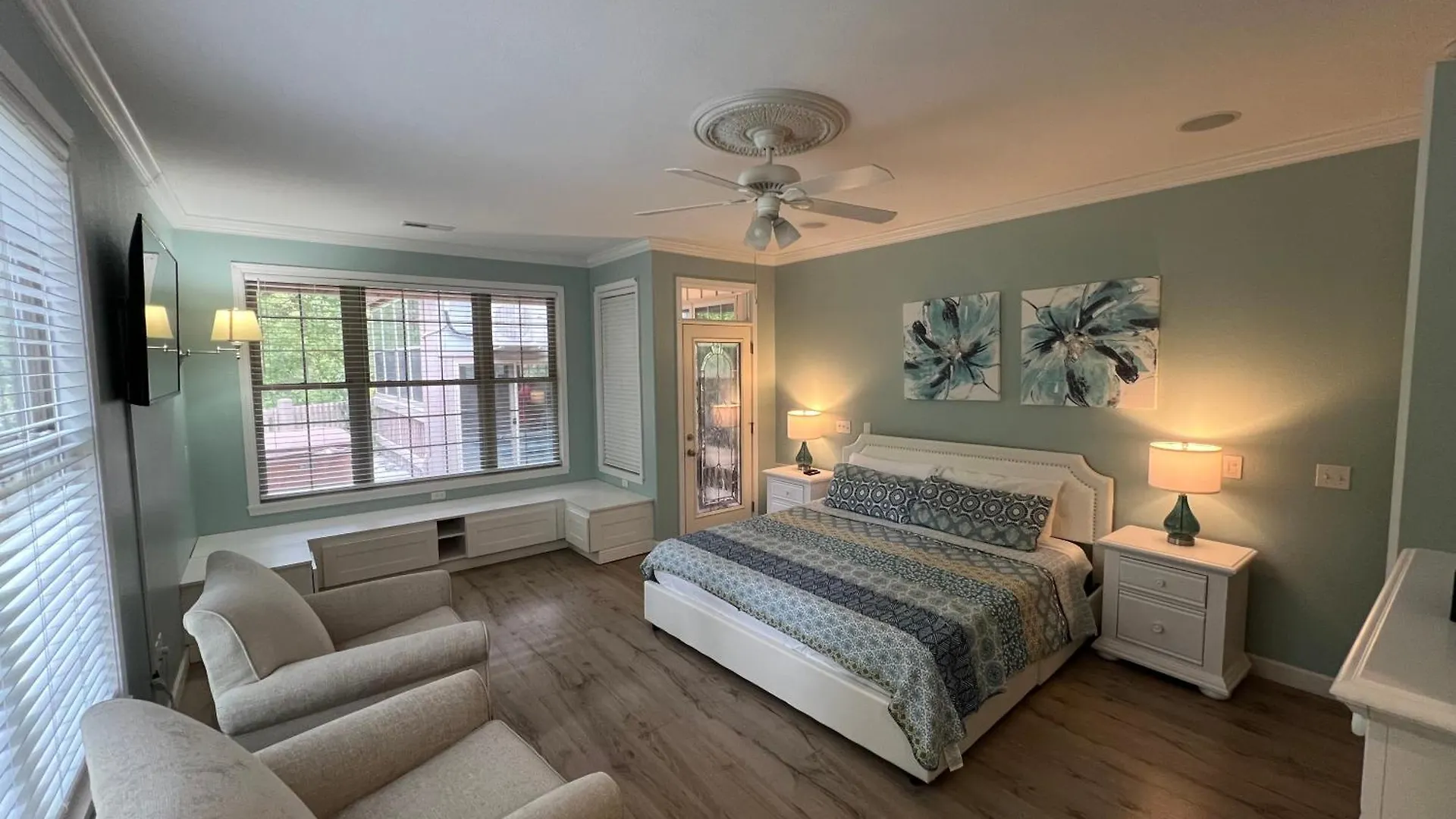 Escape To The Estate At Mill Creek Luxury 5bed With Private Pool Hot Tub Game Fire Pit *