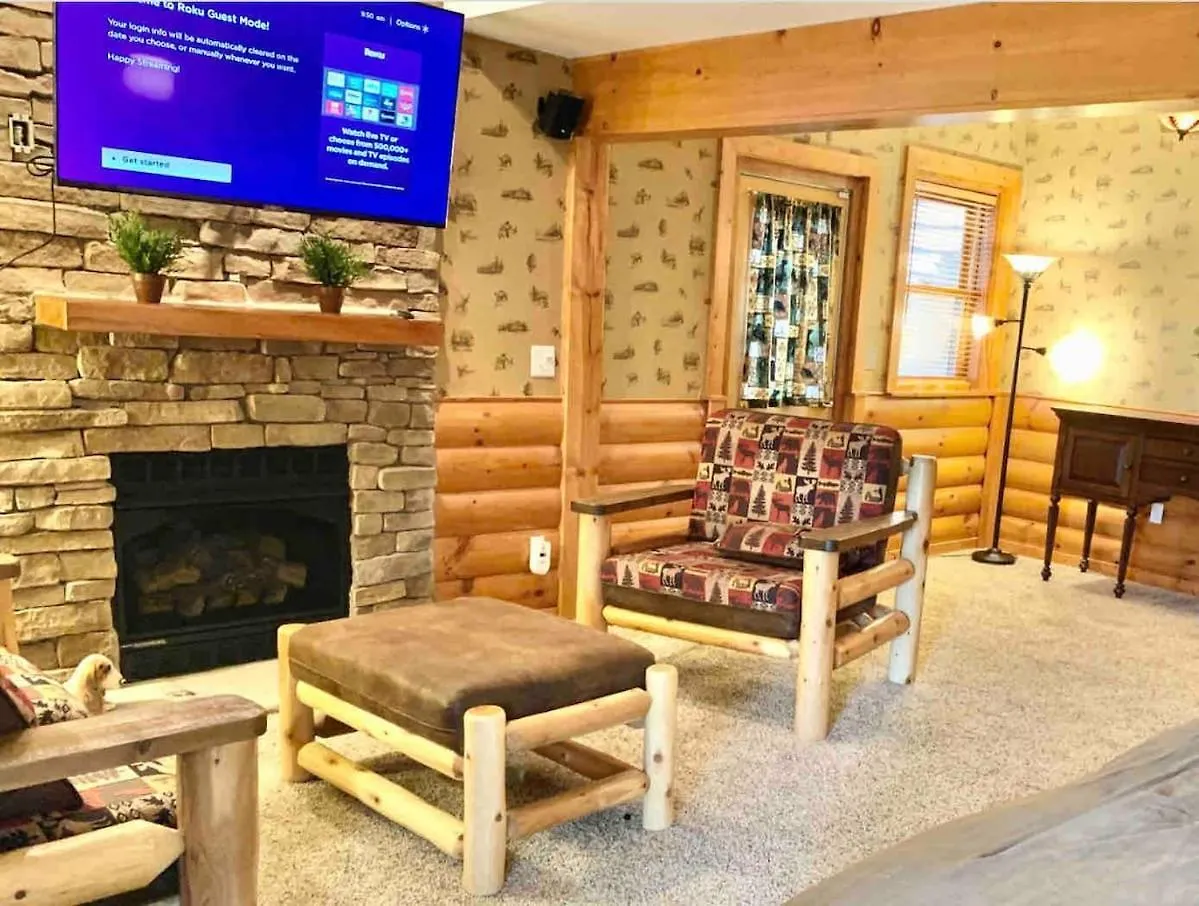 Heartwood Lavish In The Smoky Mountains Holiday home