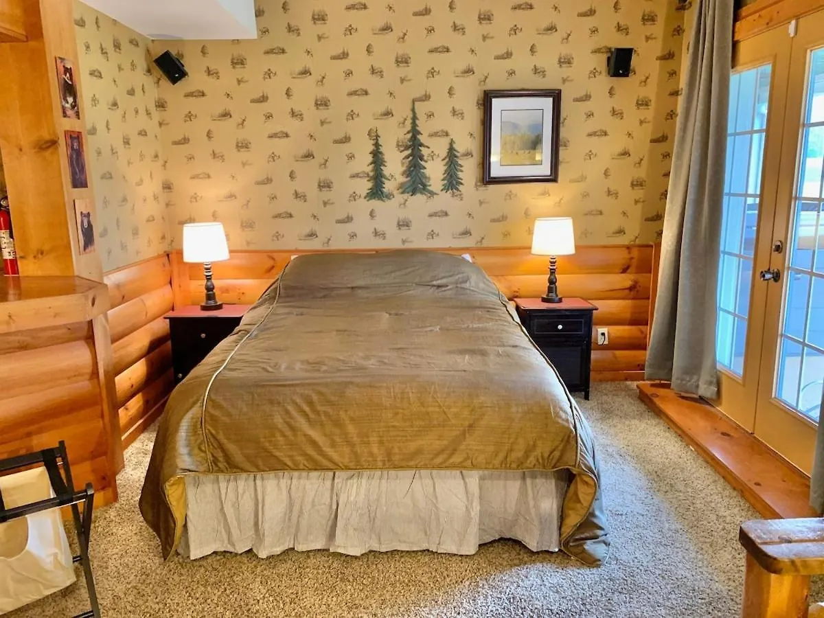 Heartwood Lavish In The Smoky Mountains Holiday home *