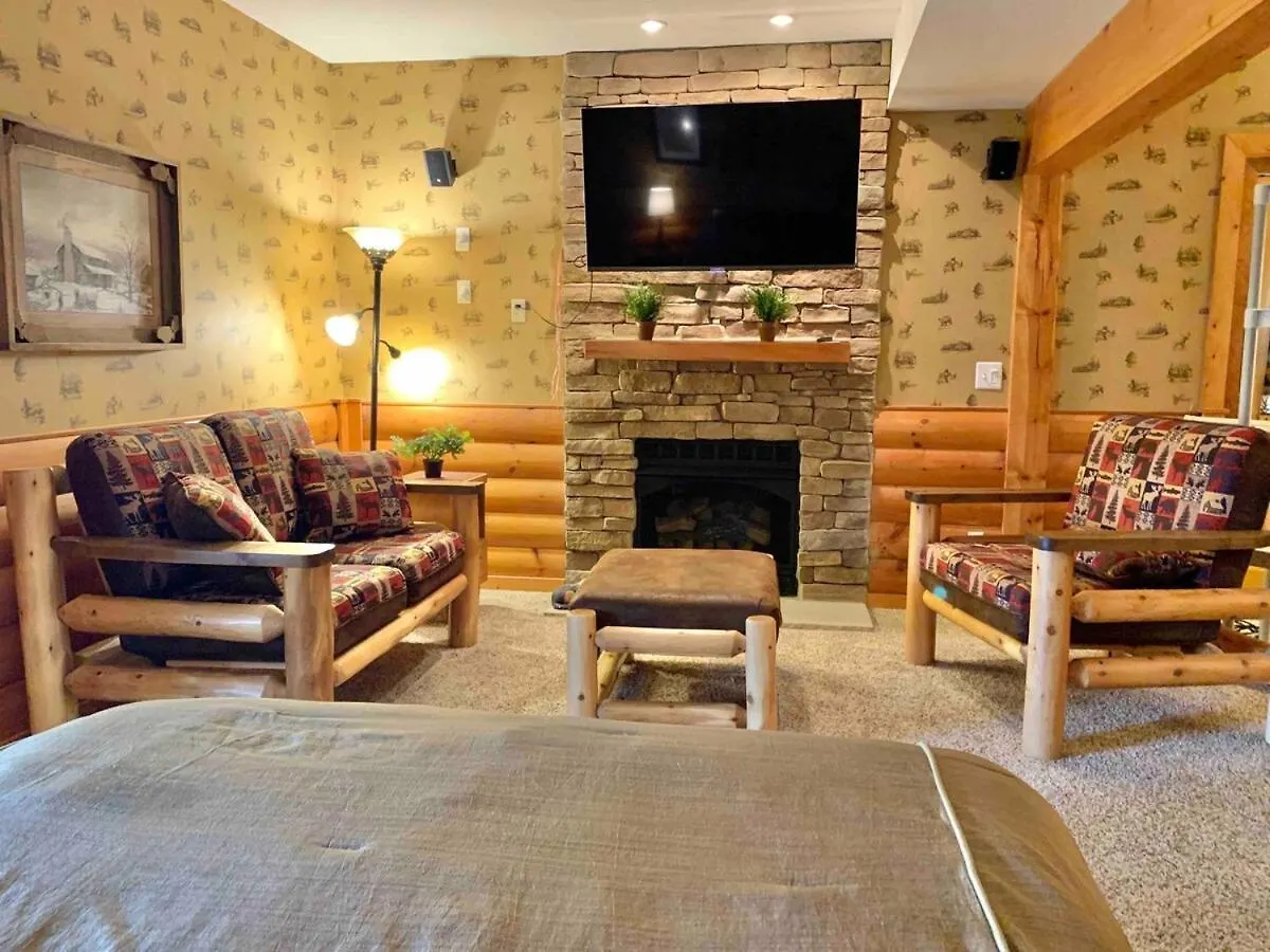 Holiday home Heartwood Lavish In The Smoky Mountains Pigeon Forge