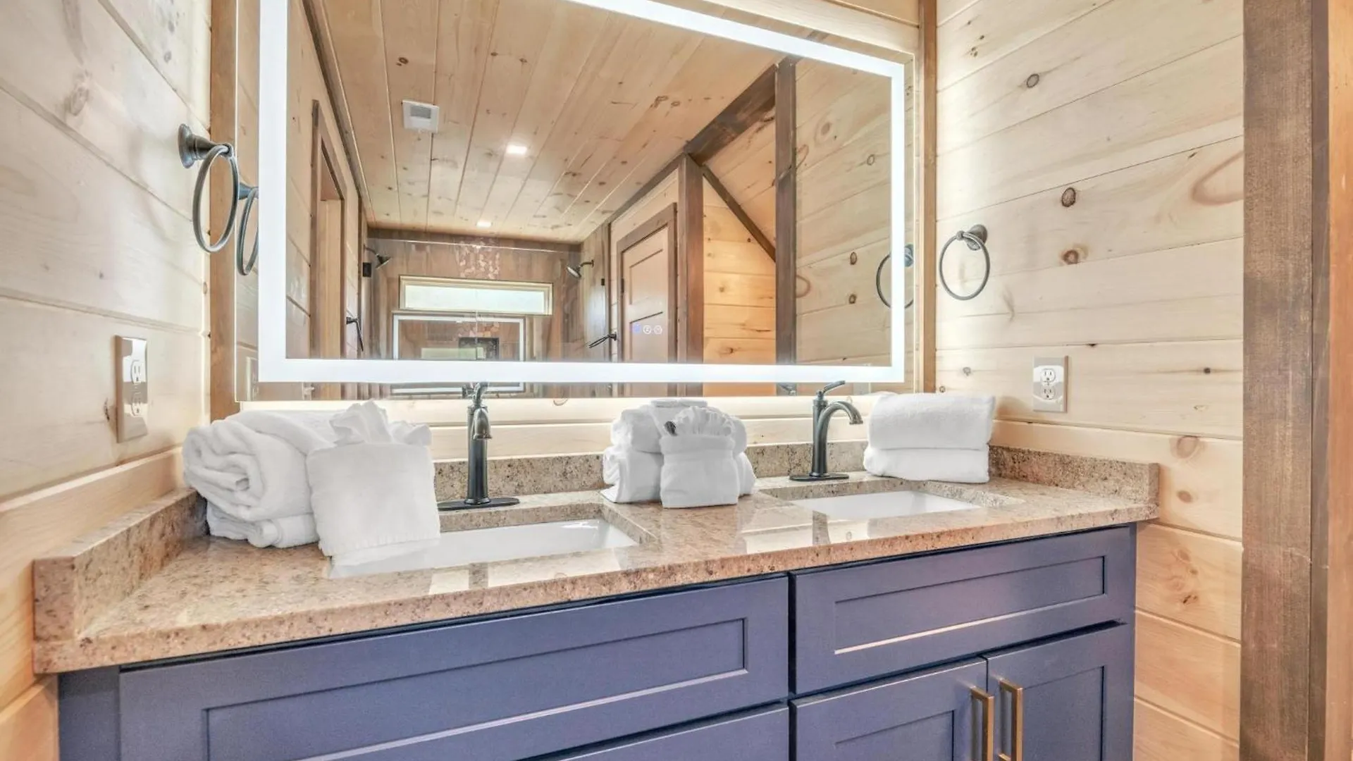 Holiday home Ern803 - Beary Blue Oasis *