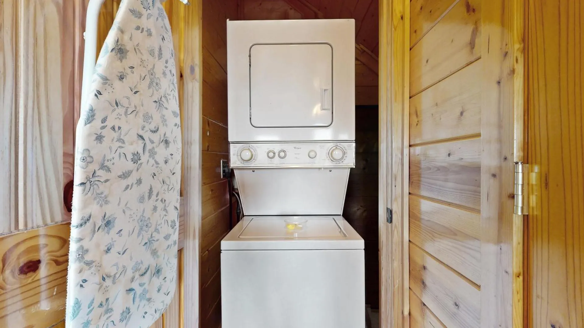 Hillbilly Highrise