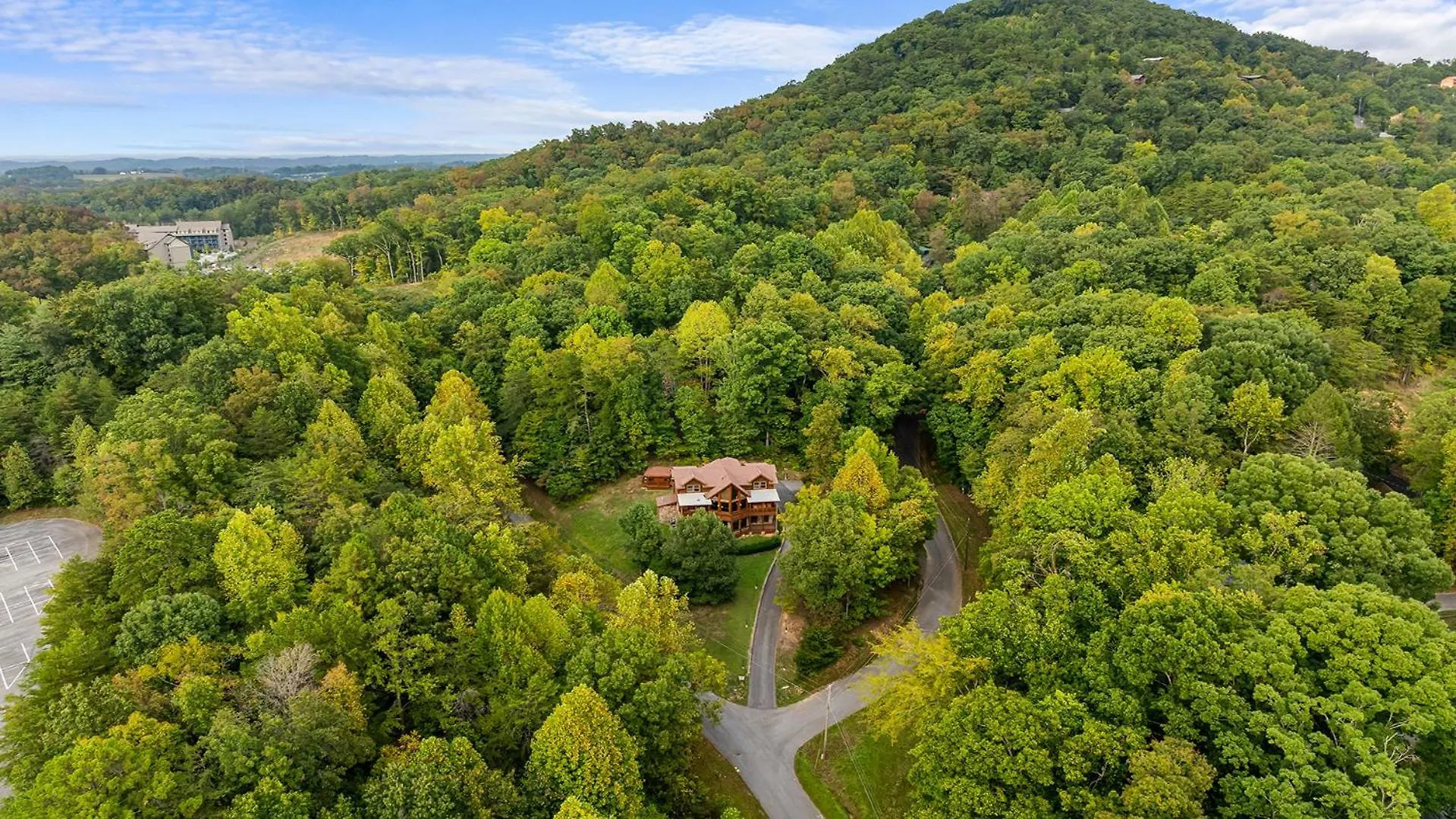 Applewood Manor Pigeon Forge
