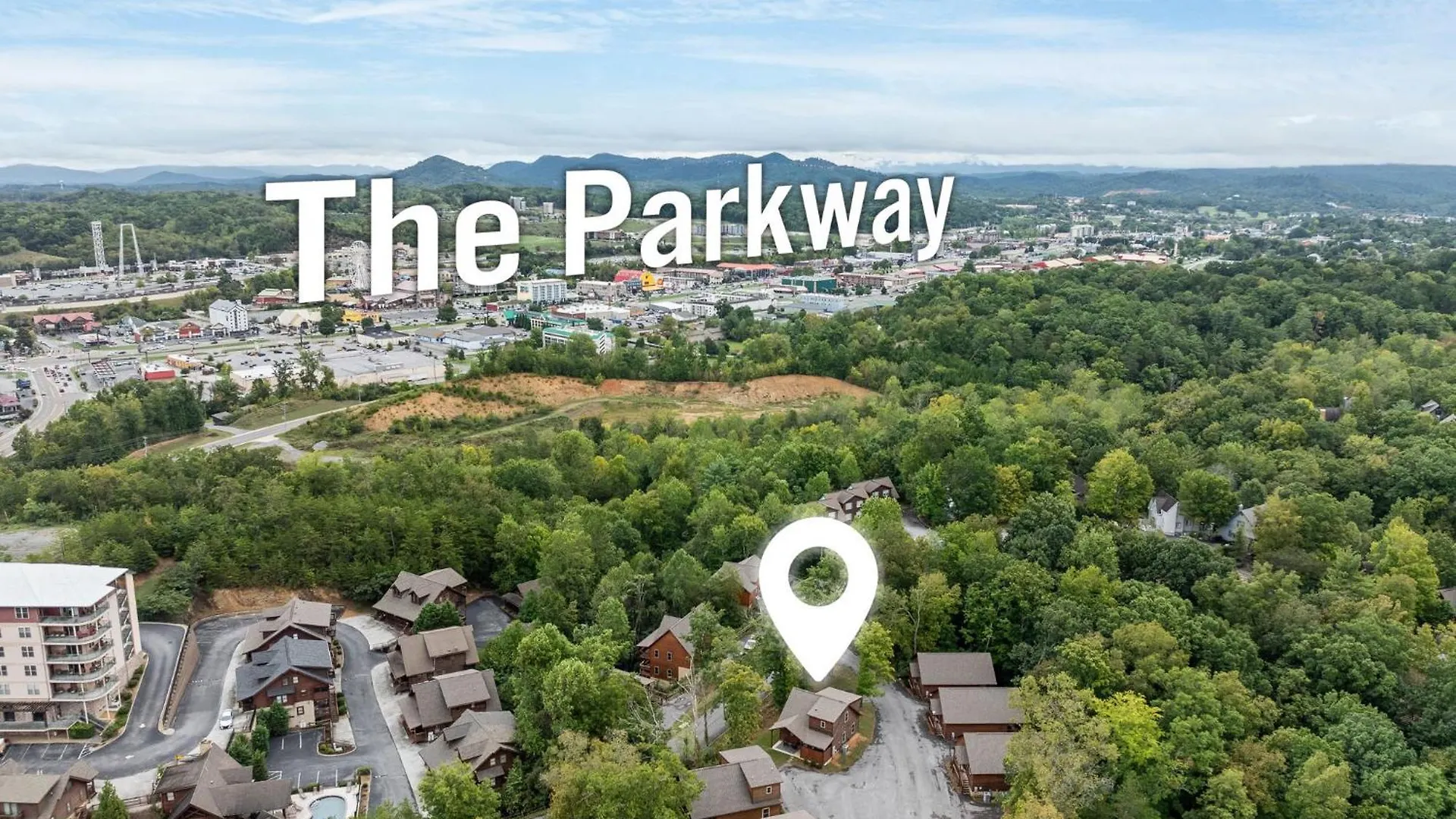 Fully Loaded In Heart Of Holiday home Pigeon Forge