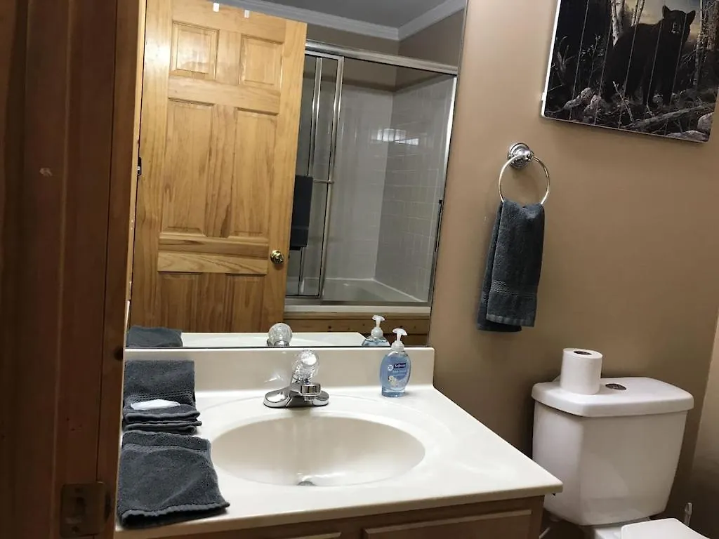 Sleepy Bears Den Holiday home