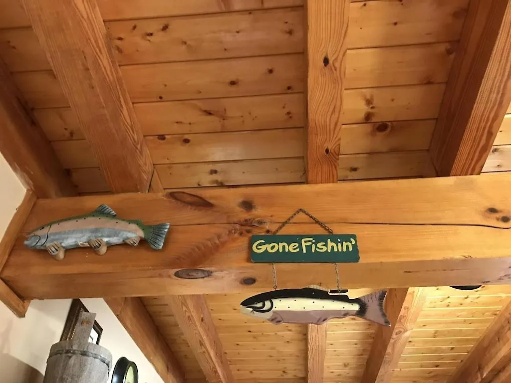 Sleepy Bears Den Pigeon Forge