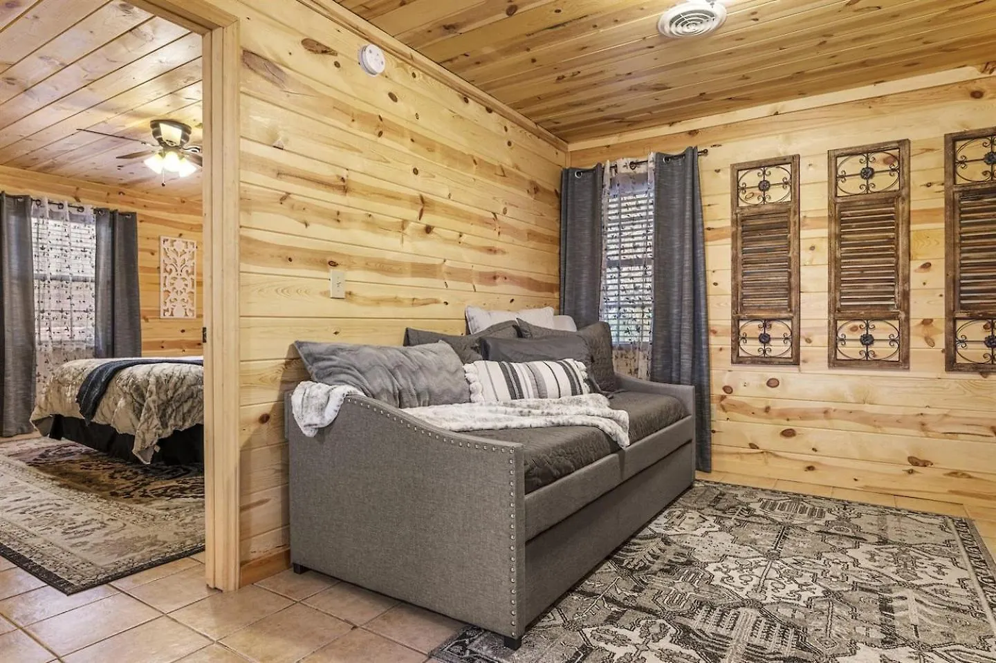 Holiday home Strawberry Wine Romantic Hot Tub Pigeon Forge