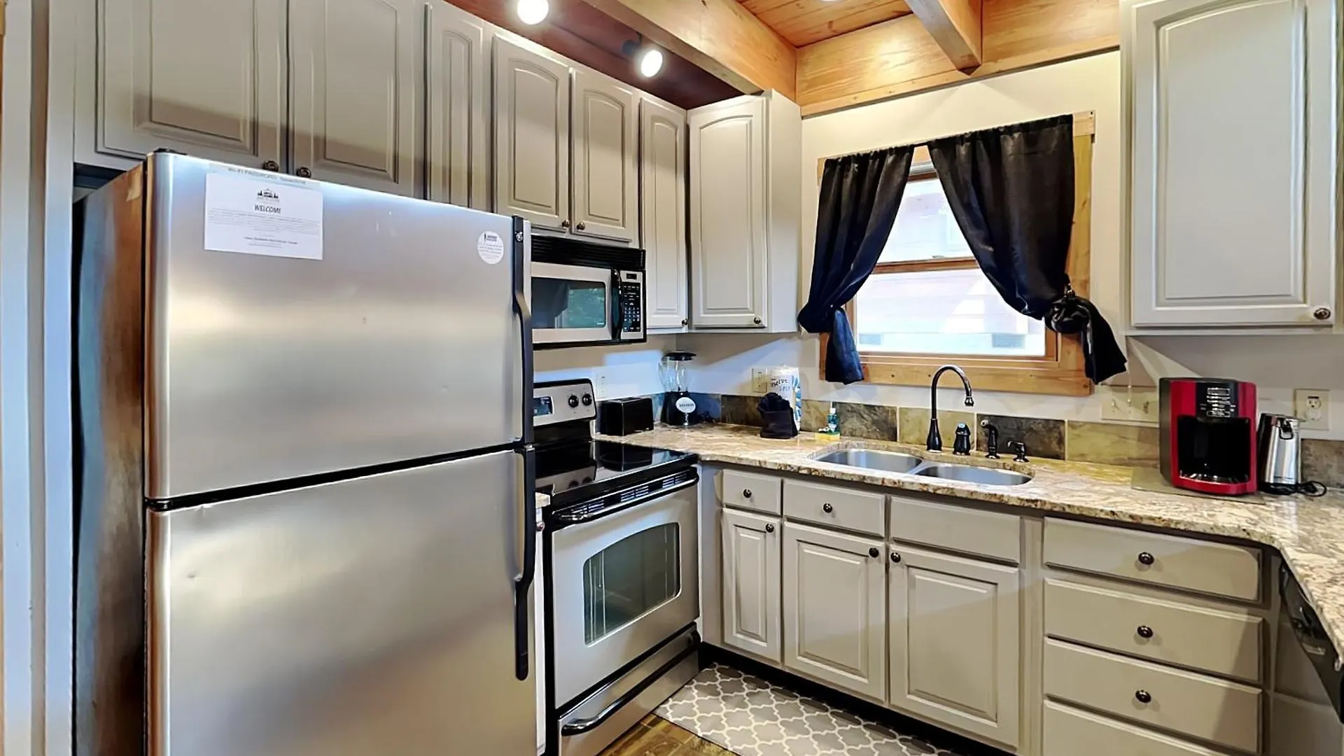 Smokey Bear Haven Holiday home *