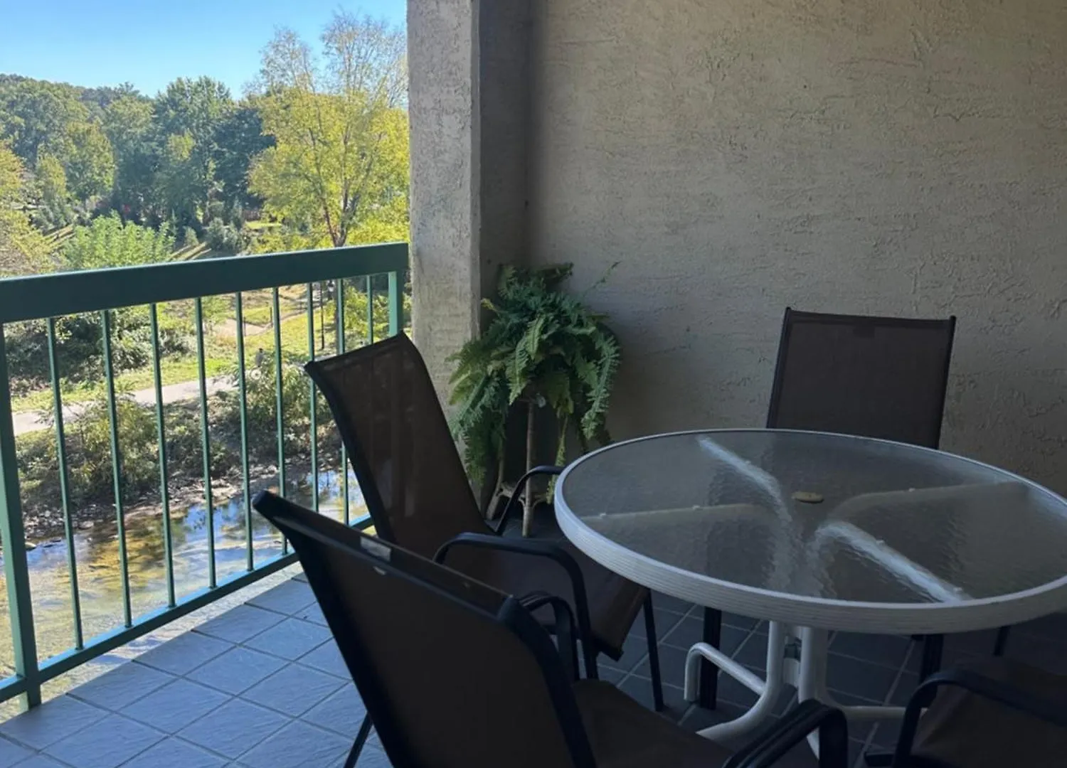River Place #409 1bd, 2bath Pigeon Forge