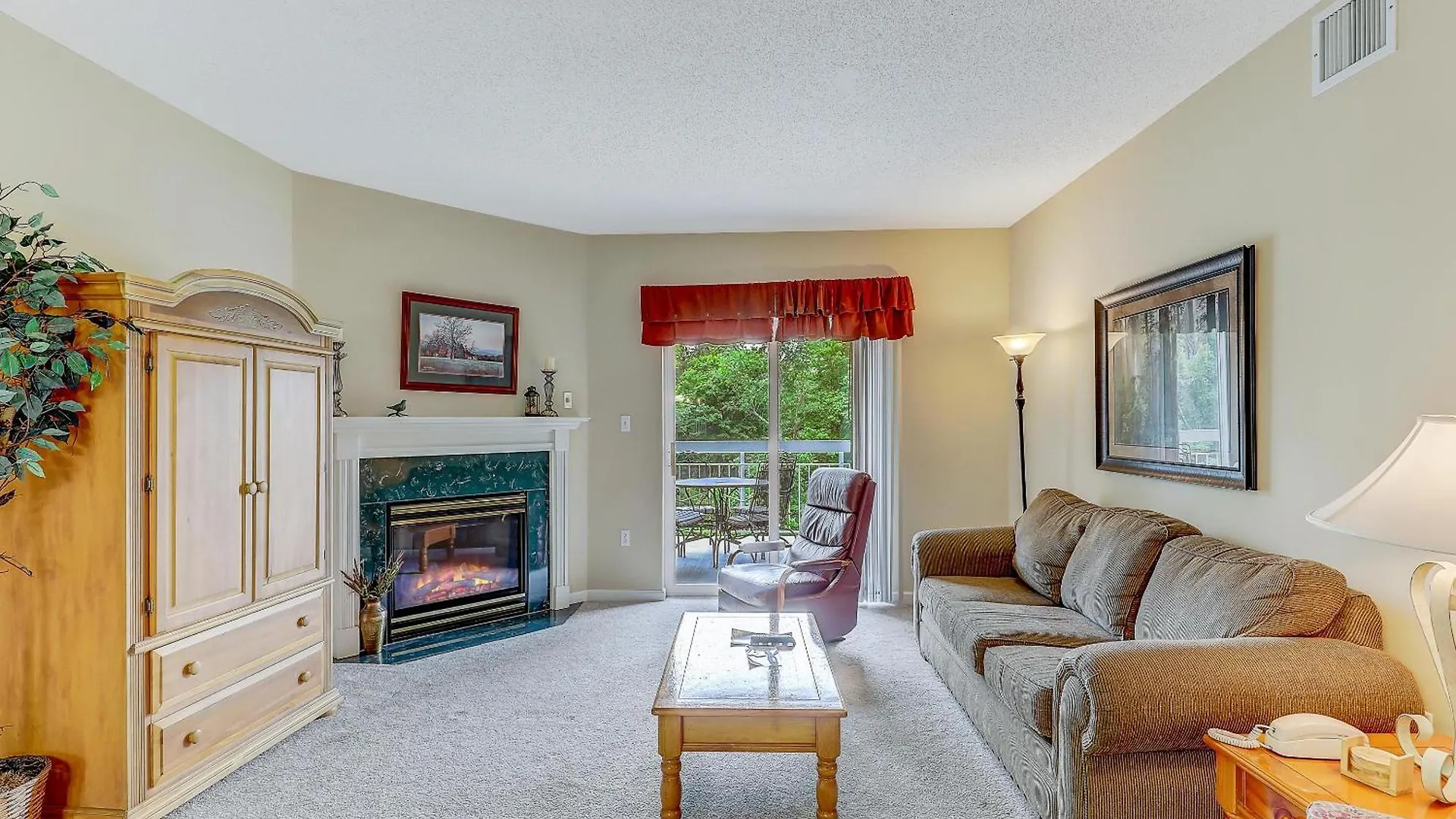 Apartment Dream Whispering Pines 423
