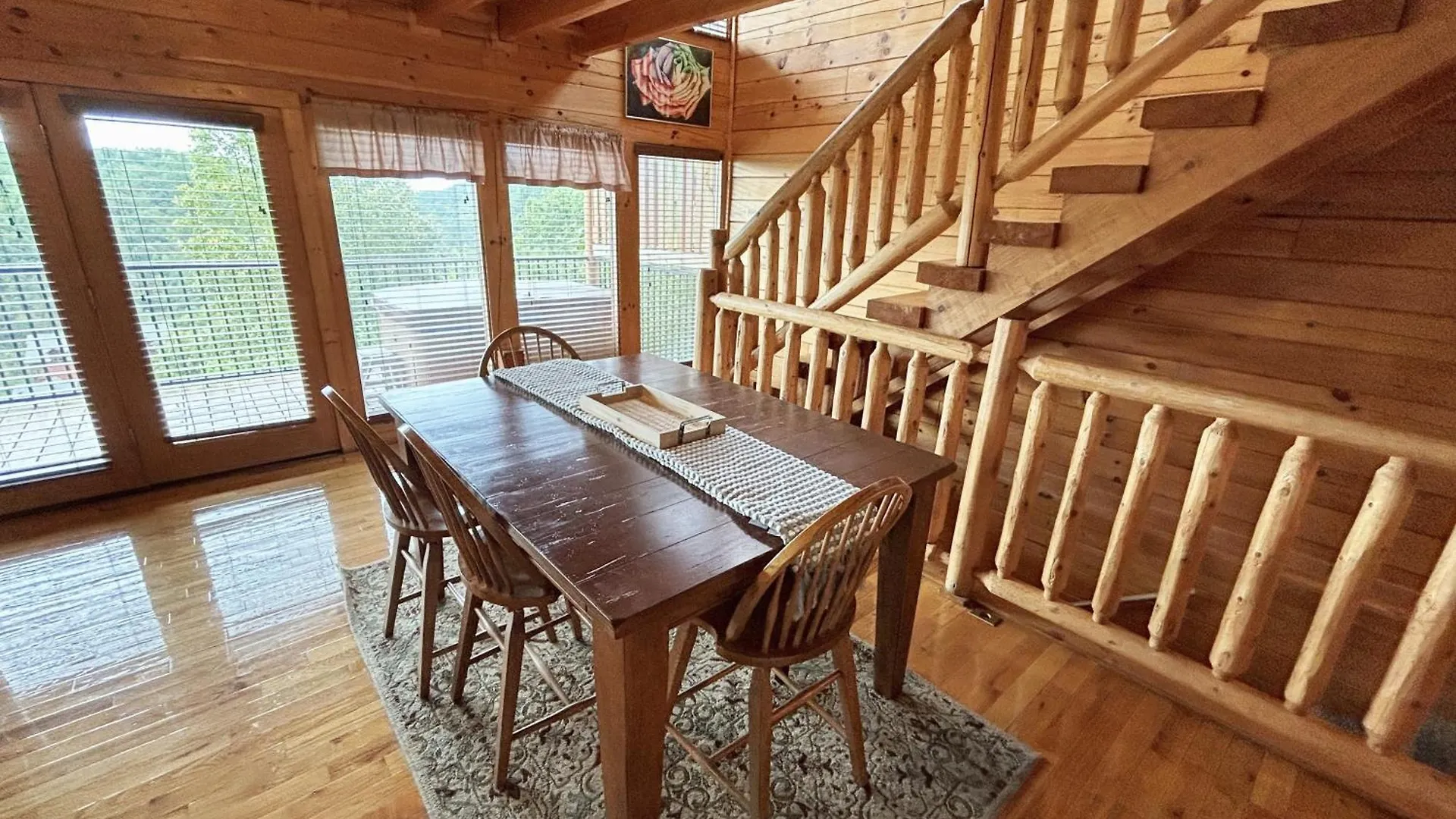 Wild Mountain Honey 3 Bedroom/3 Bath With Theater