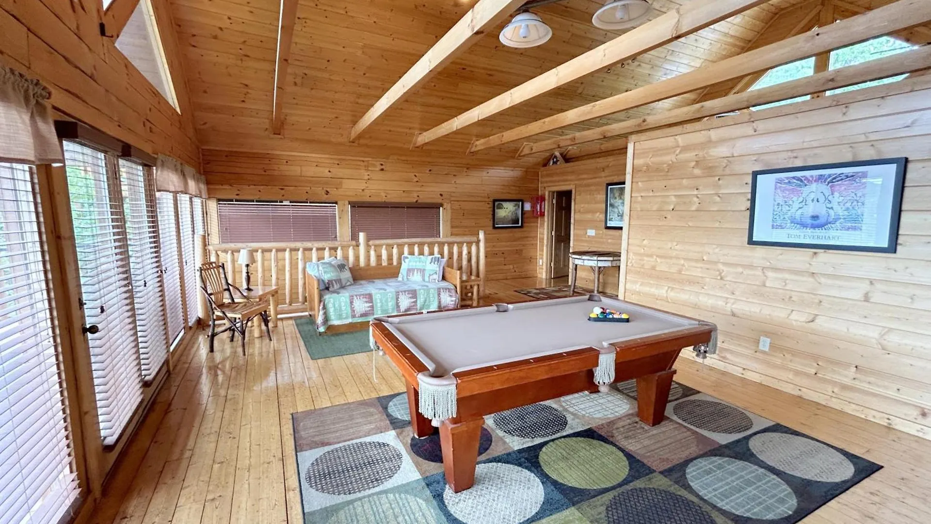 Wild Mountain Honey 3 Bedroom/3 Bath With Theater