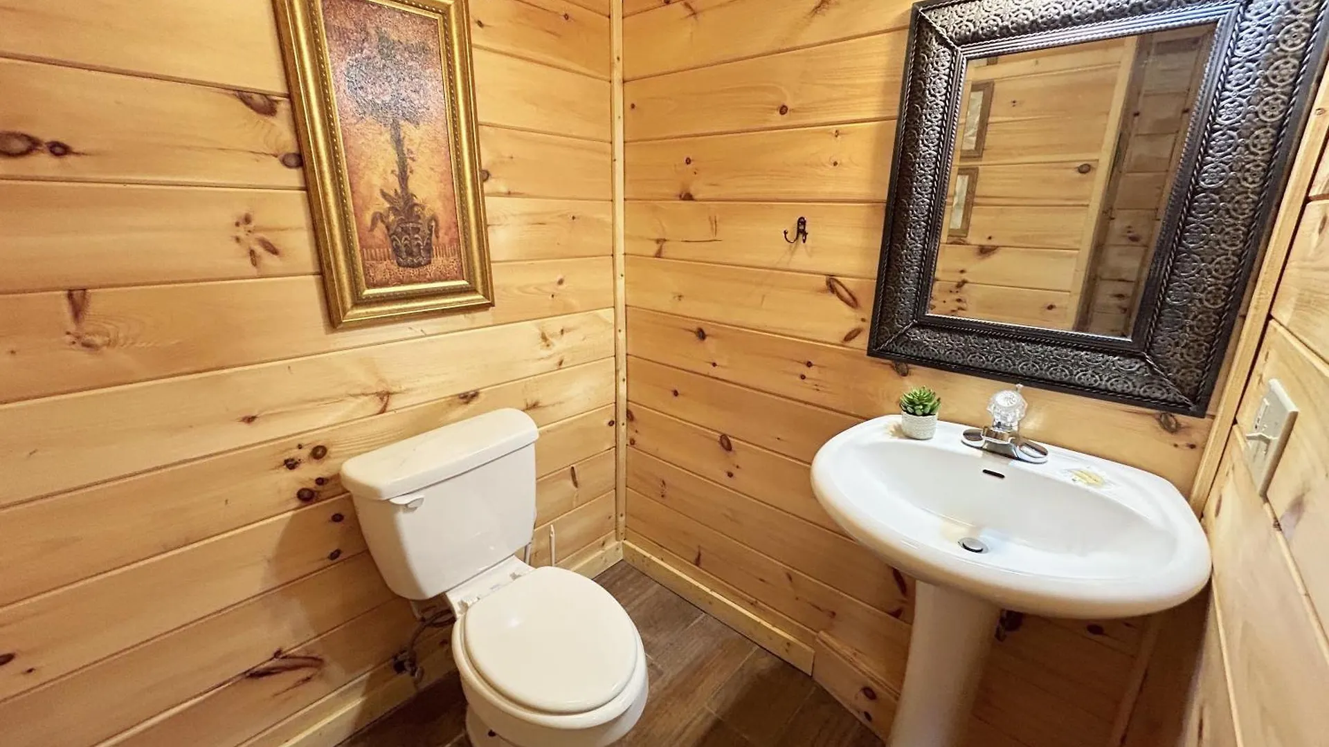 Holiday home Wild Mountain Honey 3 Bedroom/3 Bath With Theater Pigeon Forge