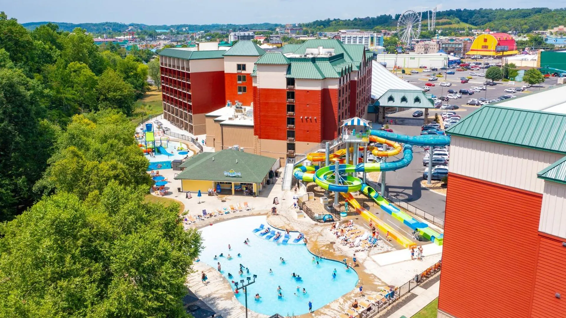 Hotel Country Cascades Waterpark