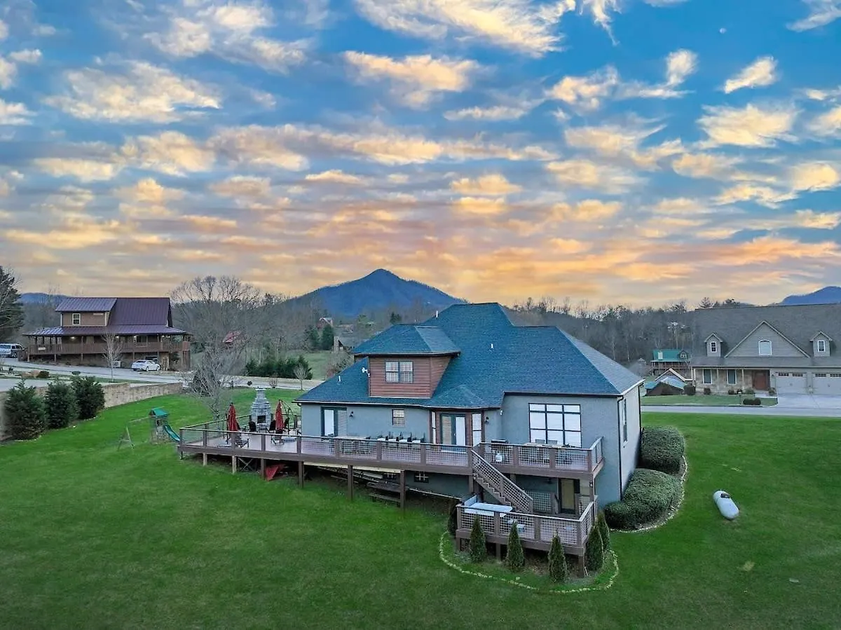 Greystone In The Smokies - Luxury - Pool *