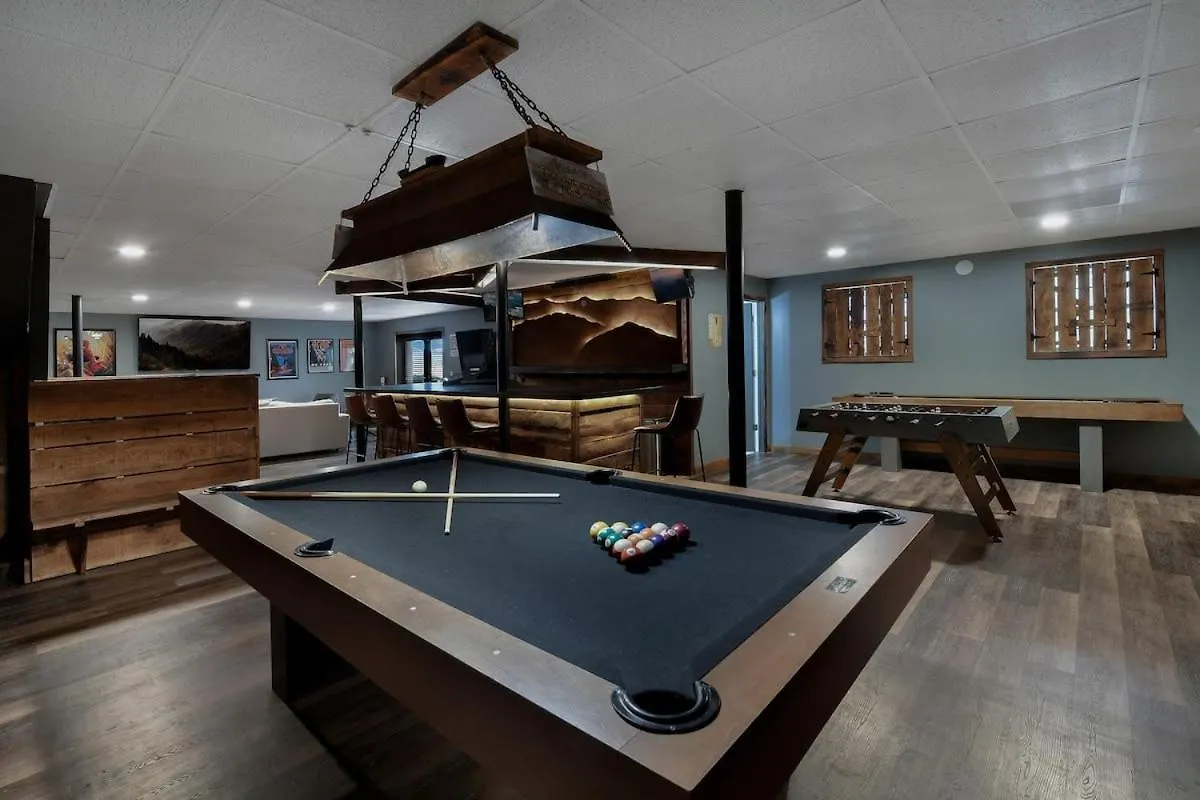Greystone In The Smokies - Luxury - Pool Pigeon Forge